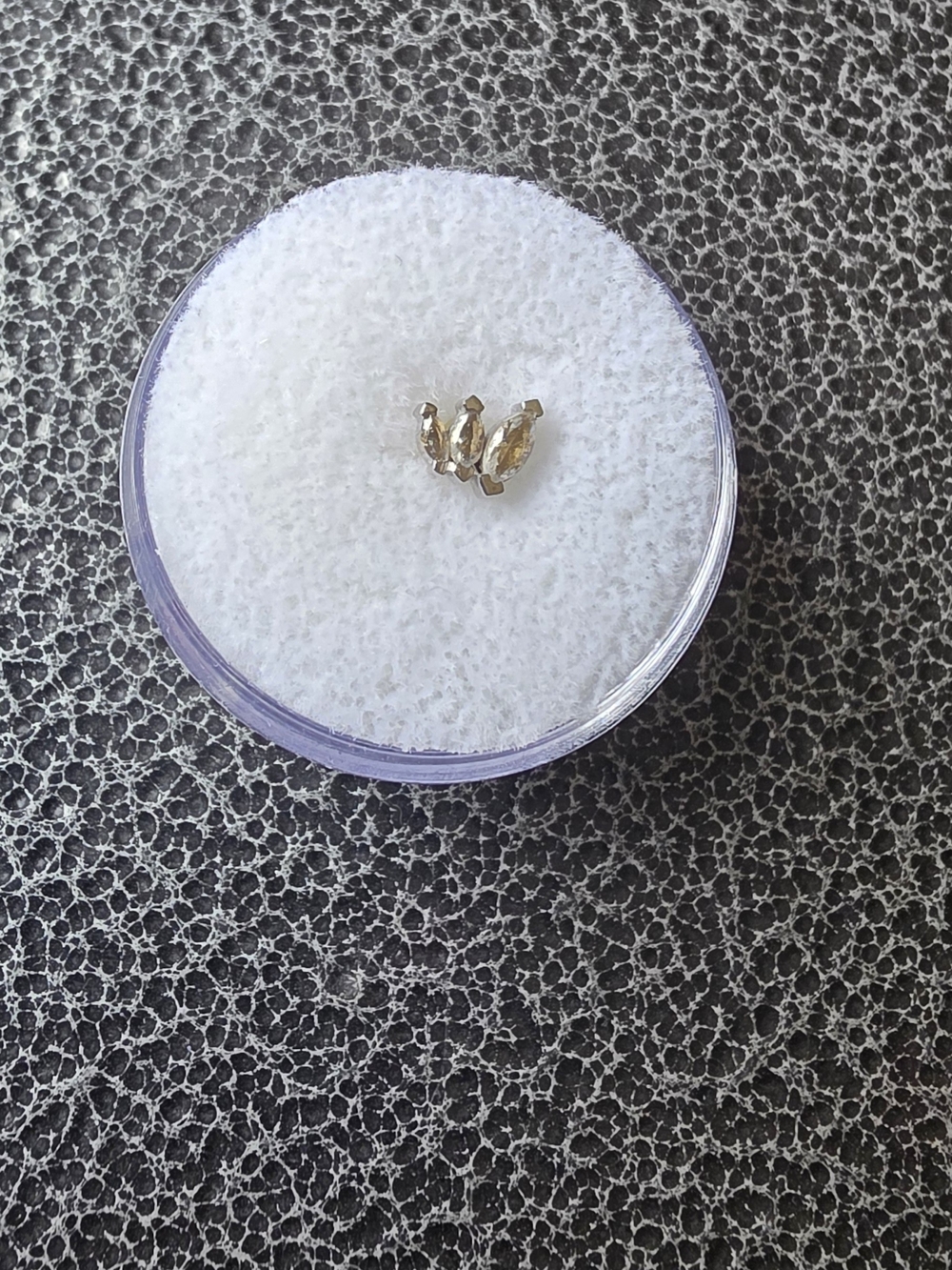 BVLA French Kiss Internally Threaded End